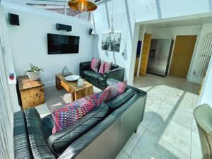 Photo 12- click for photo gallery